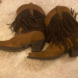 Ariat - women’s boots with fringe. Size 9. New without box.